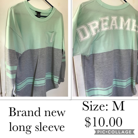 Sweaters - Picture 3 of 4